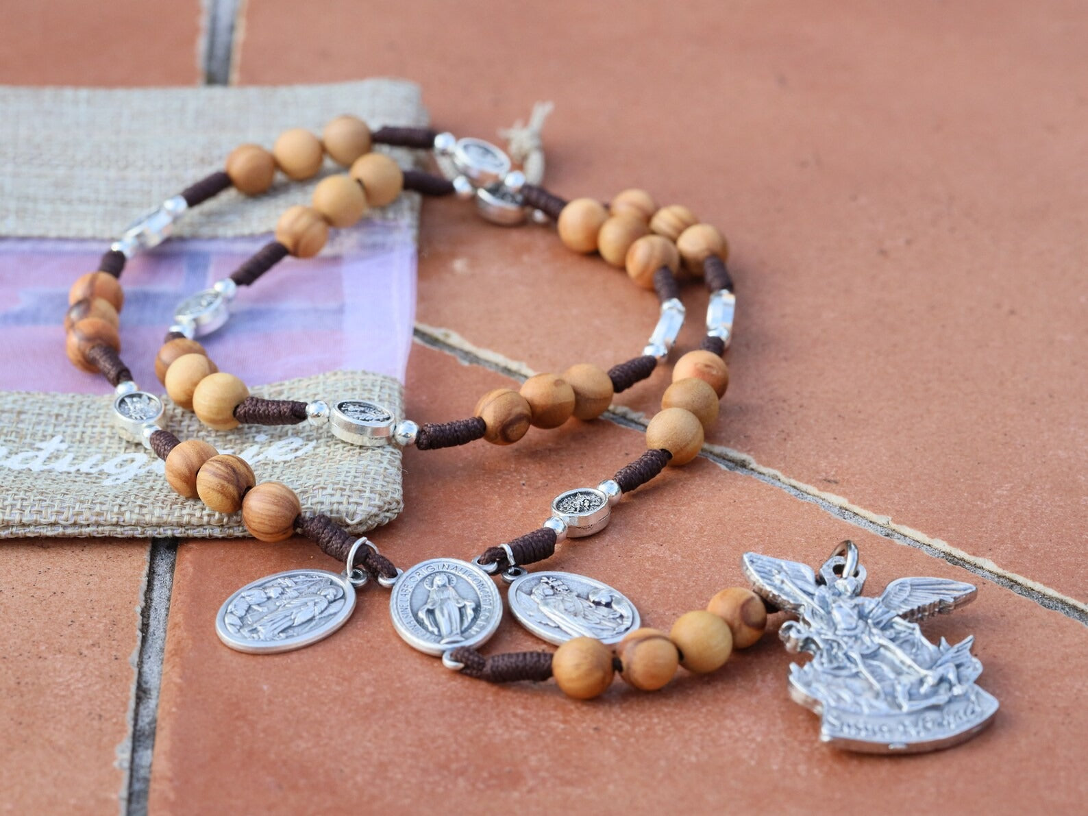 Coronilla San Miguel Olivo