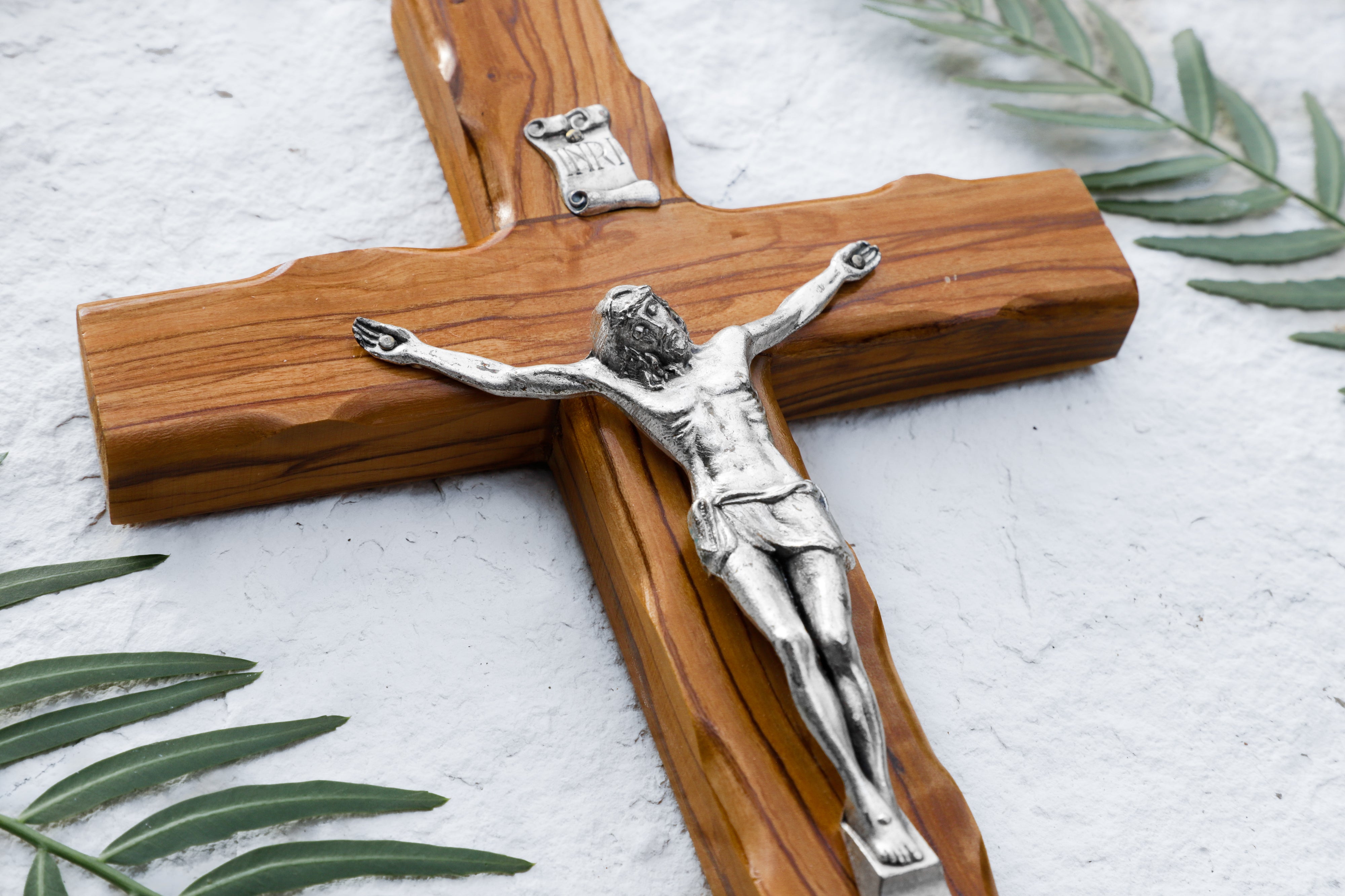 Crucifijo Tierra Santa