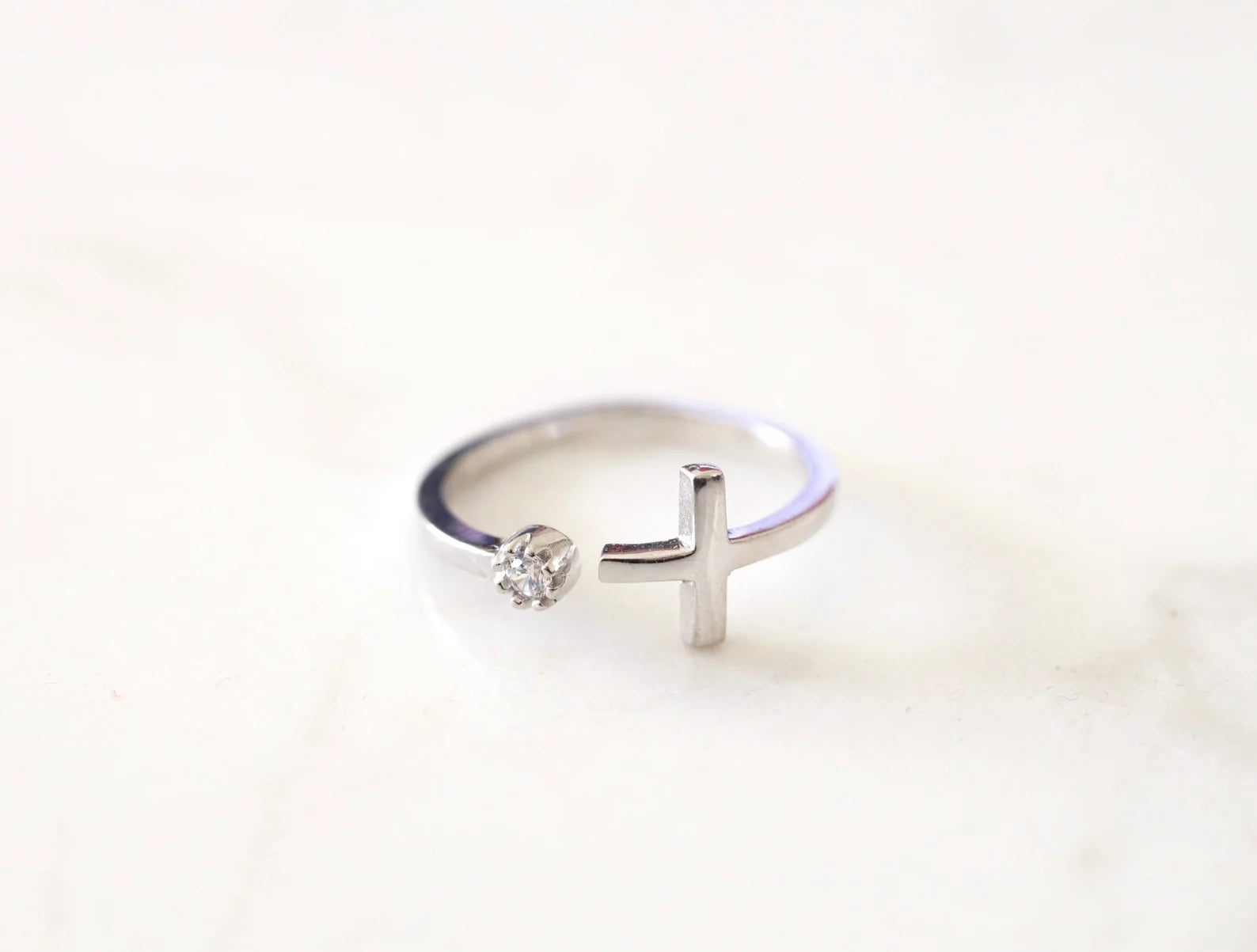 Anillo Punto di Luce