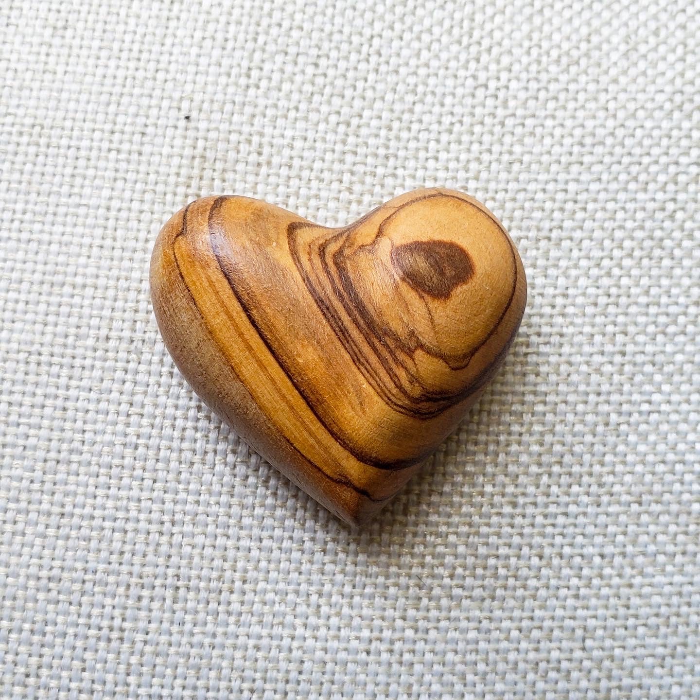Corazón de Mano Grande